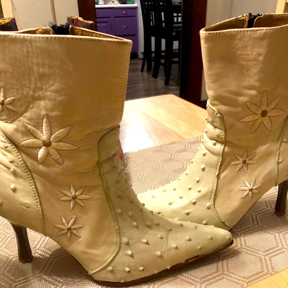 Mexican boots